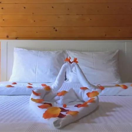 Country house Village Relaxury Olympos